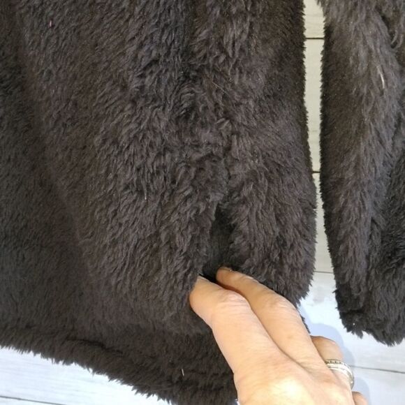 Little Girl Lightweight Fuzzy Pullover Jacket Coat Top - Picture 5 of 5